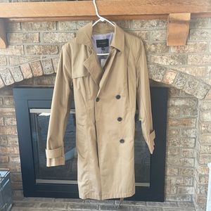 Cute tan jacket! Never worn! Size M.